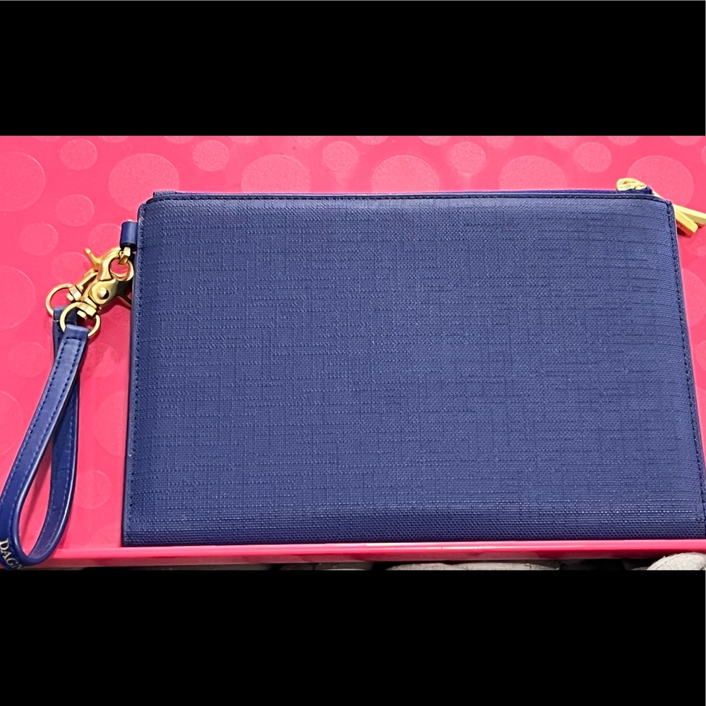 Dagne Dover Essentials Clutch Wallet